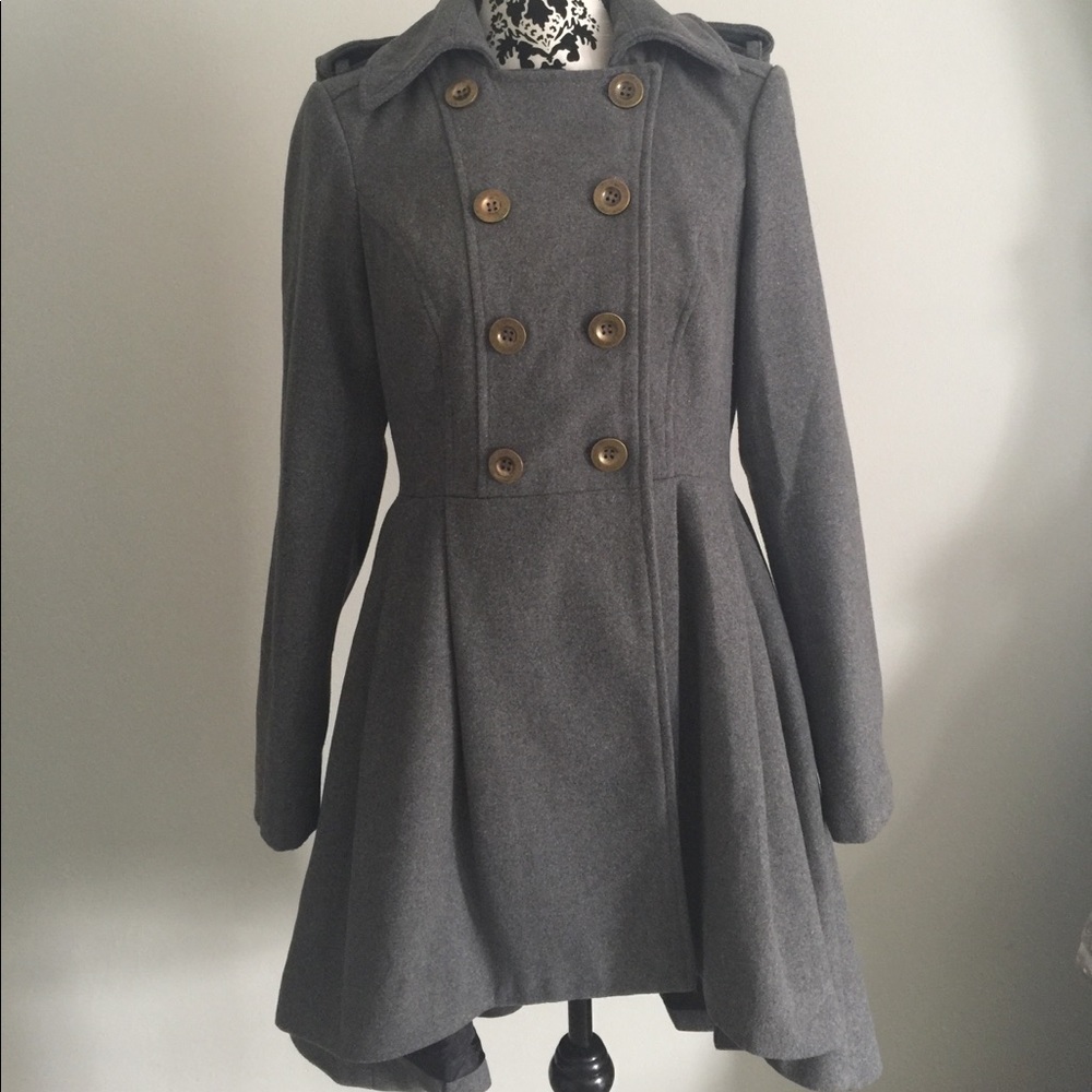 Grey high and low coat from Venus